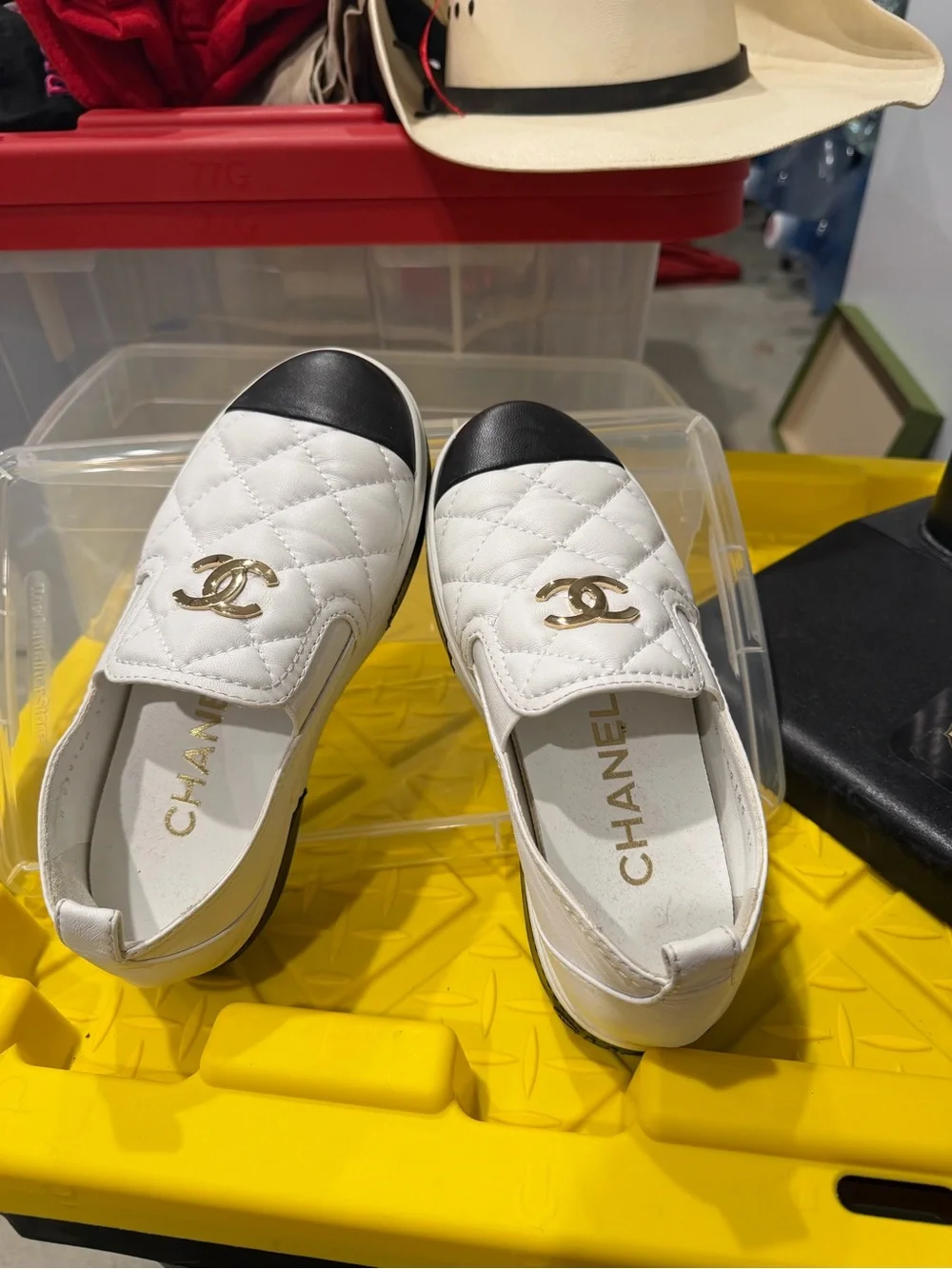 CHANEL White Quilted Leather Slip-Ons with Black Cap Toe and Gold CC - Picture 1 of 2